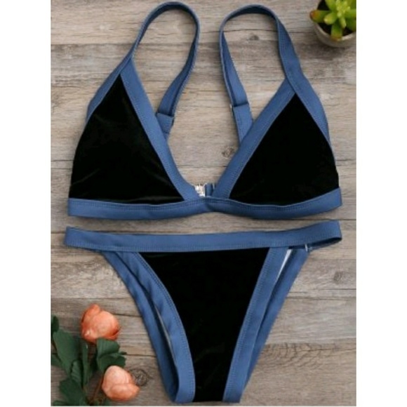 Zaful Other - 🇺🇸4th of July SALE🇺🇸♡ Zaful Bathing Suit Top ♡